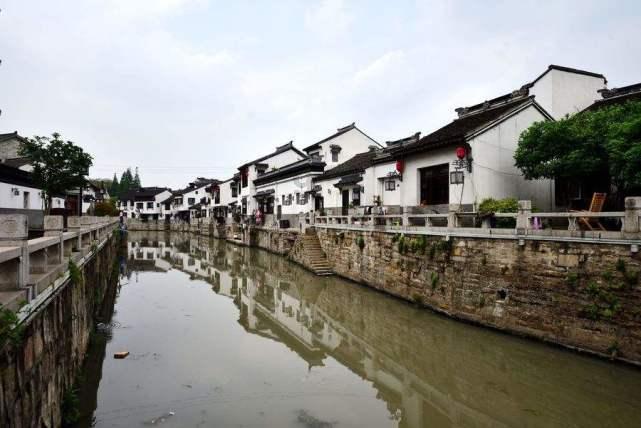 “年画进万家·幸福中国年”2024年春节系列活动在山东潍坊启动